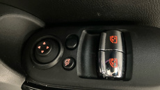 MINI Hatchback 135kW Cooper S Level 2 33kWh 3dr Auto Electric Hatchback